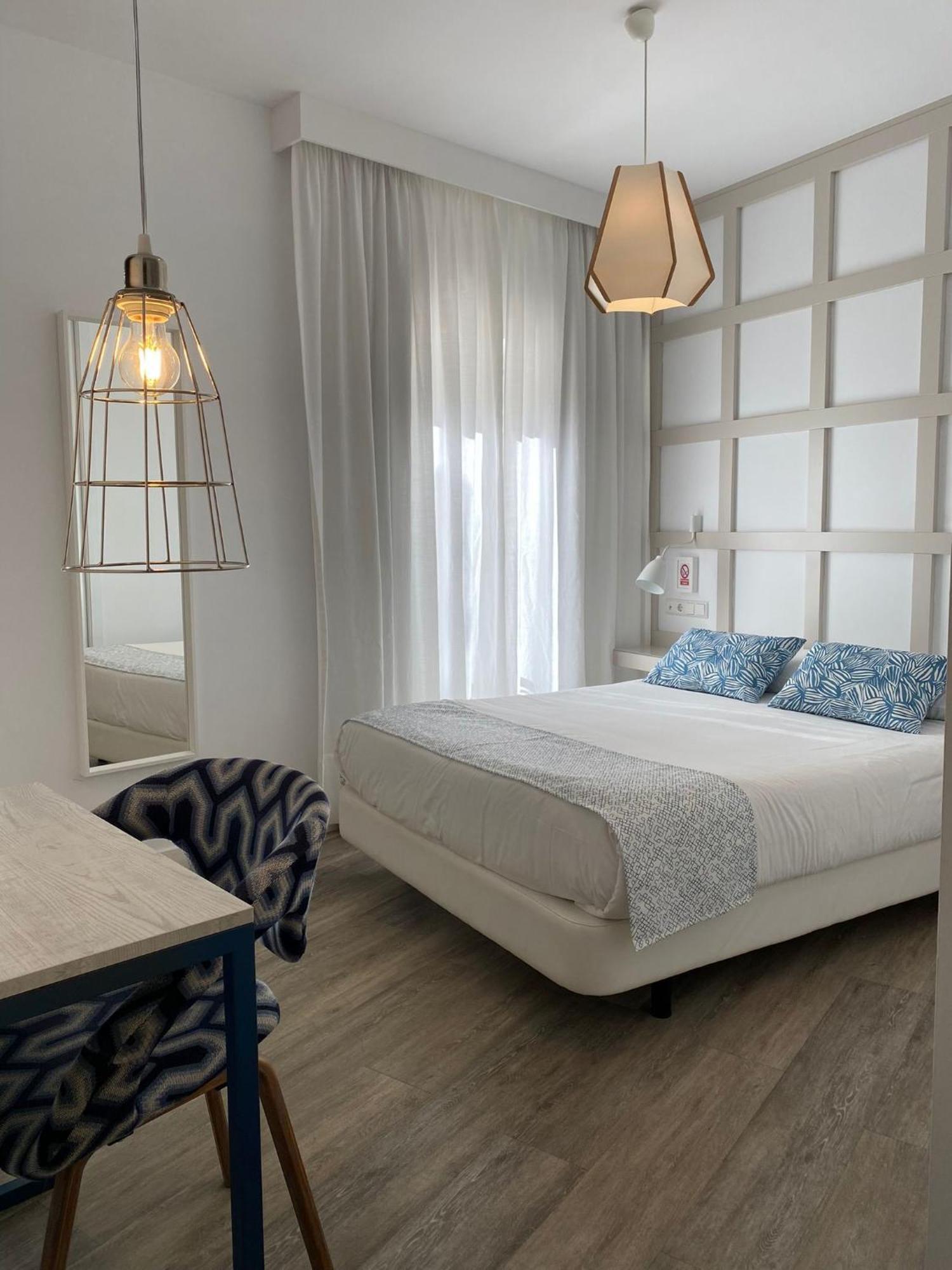 Hotel Boutique Teatro Romano Malaga Luaran gambar